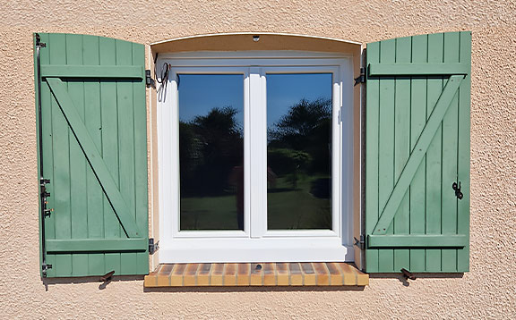 Porte-fenêtre PVC