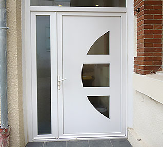 Porte entrée PVC